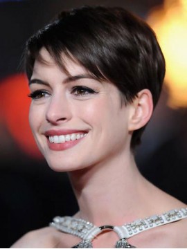 Anne Hathaway Pixie Kurz Spitzenfront Glatt Remy Echthaar Perüc 